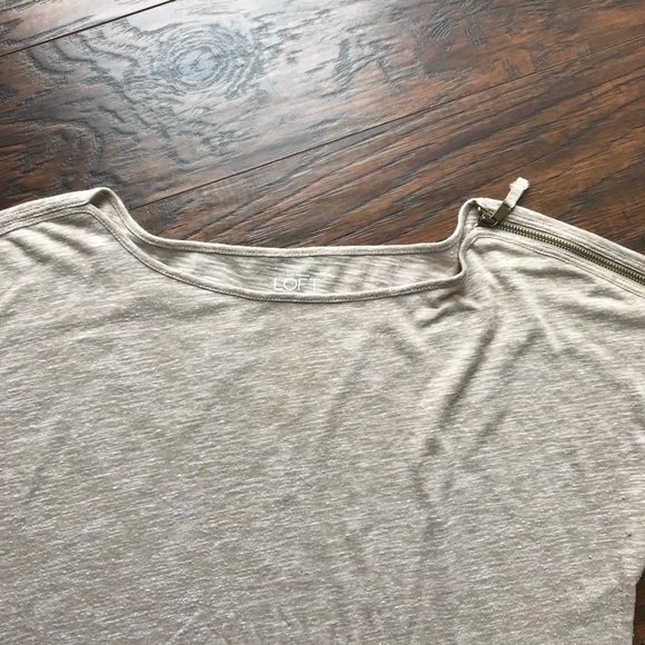 Loft Top with Zipper detail - Picture 5 of 6